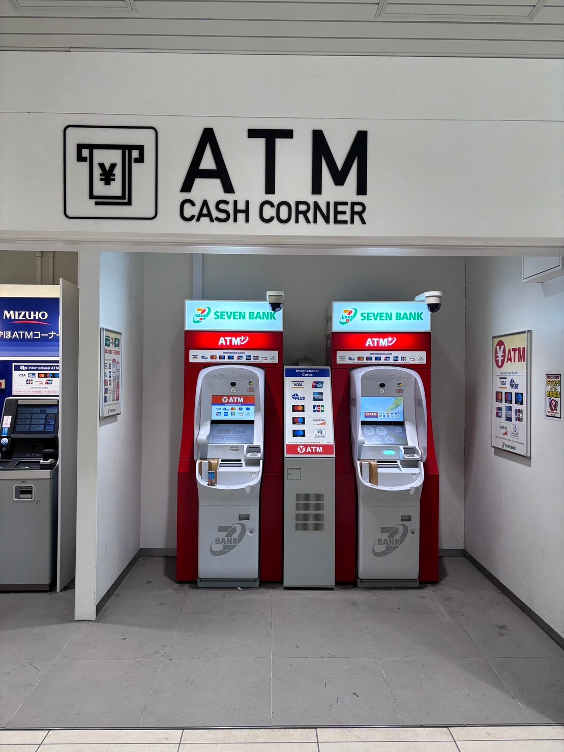 Seven Bank ATM 提款機